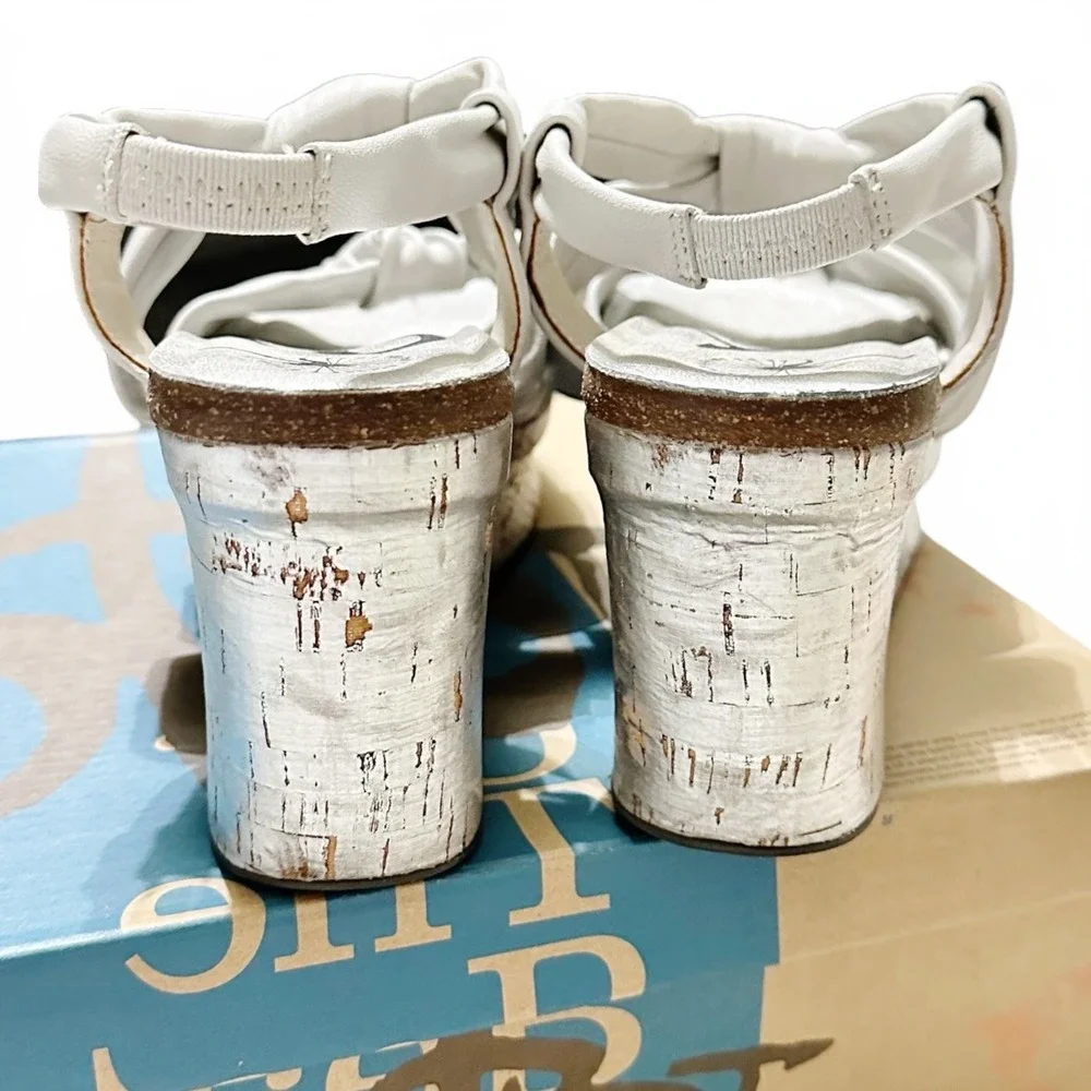 OTBT Far Side Dove Grey Leather Knotted Bow Platform Wedge Sandals Womens 9.5